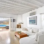 Luxurious Ostria *