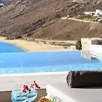 Luxurious Ostria Vila *