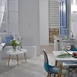 Luxurious Ostria *